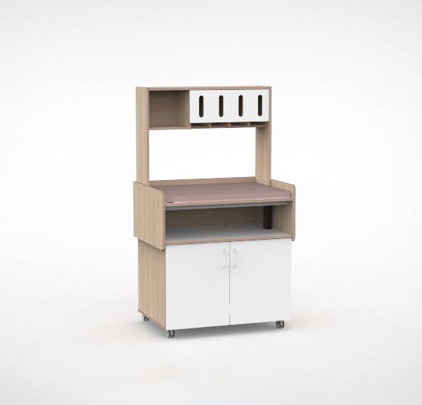 Verrijdbare commode 100 met trap en luierdispenser