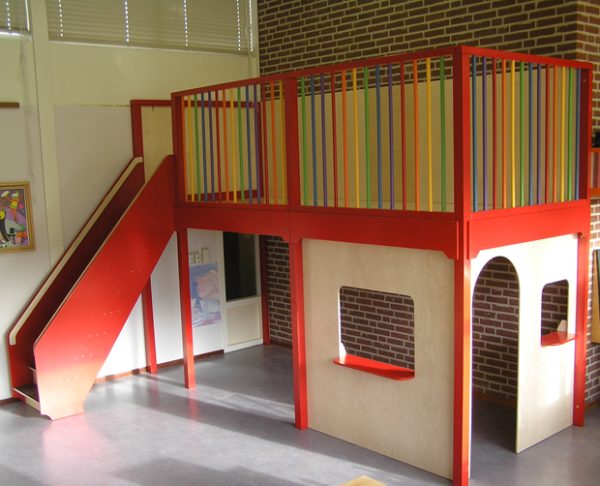 Speelwerkverdieping trap links 04