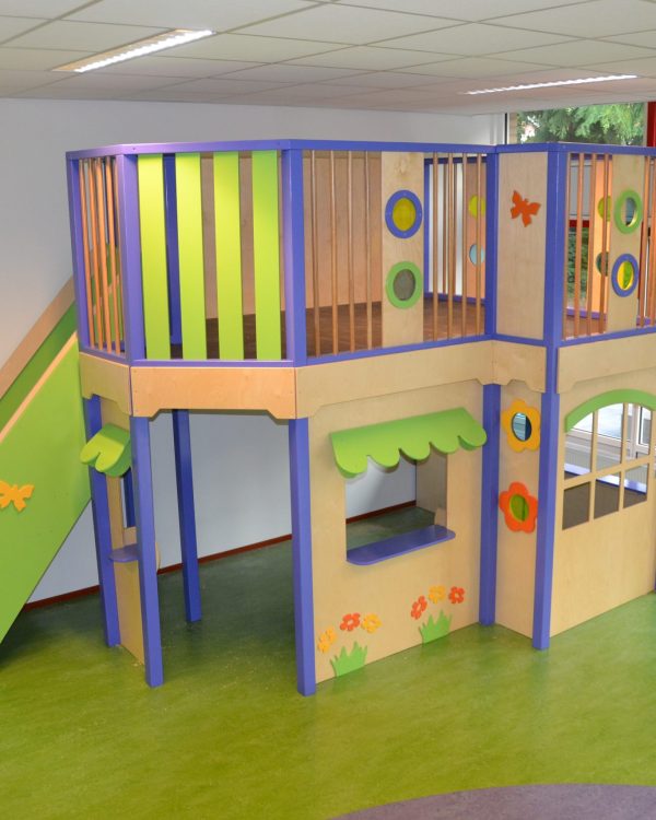 Speelwerkverdieping trap links achter 01