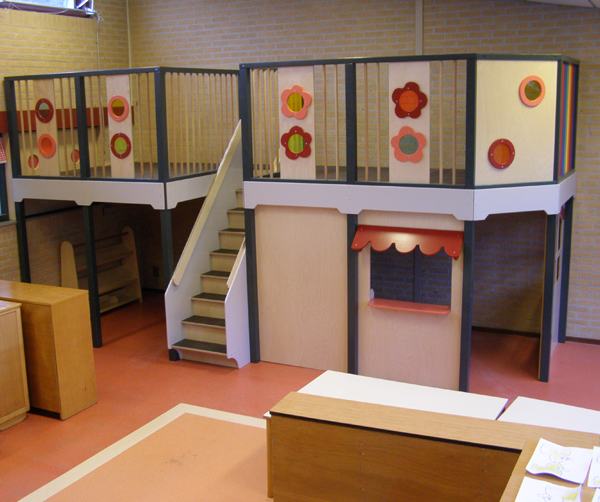 Speelwerkverdieping trap midden 08