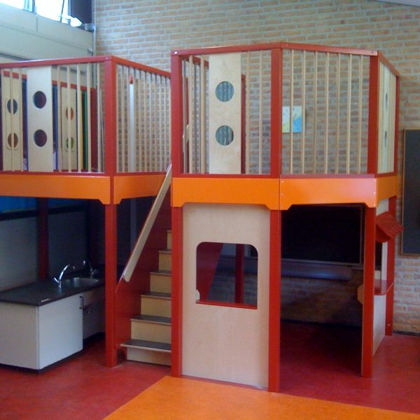 Speelwerkverdieping trap midden 09
